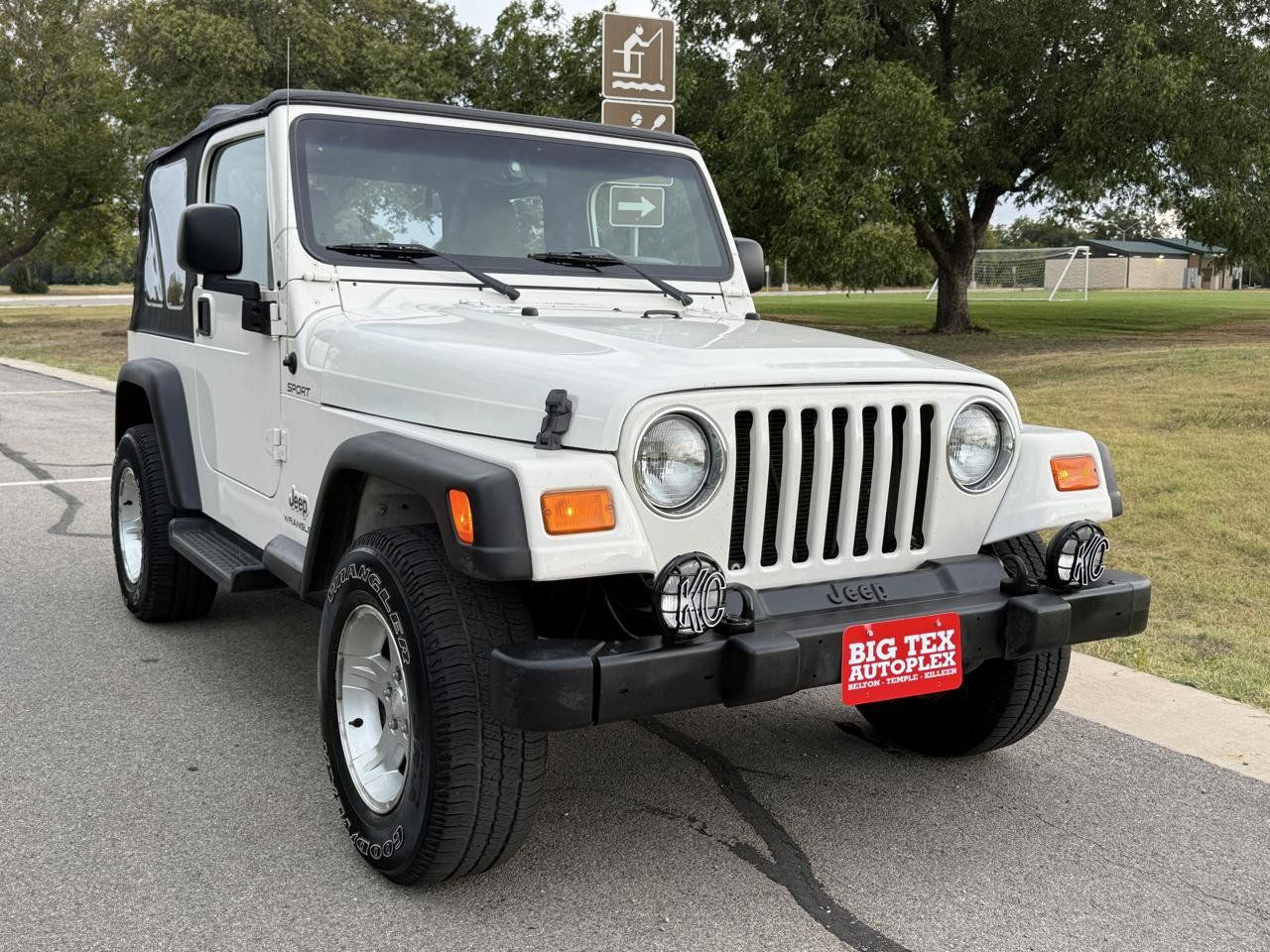 Used 2006 Jeep Wrangler Sport w/ 30" Tire & Wheel Group AWD/4WD image 42