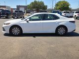 Used 2022 Toyota Camry LE image 2