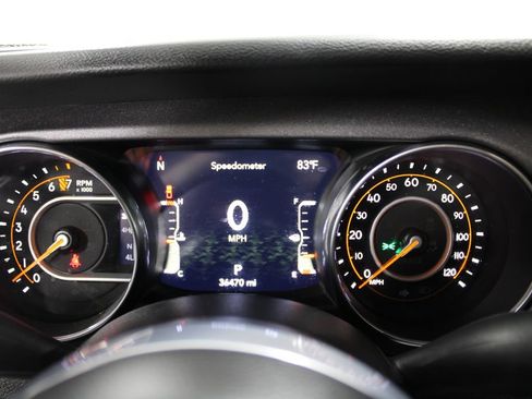 Used 2023 Jeep Gladiator Mojave AWD/4WD image 36