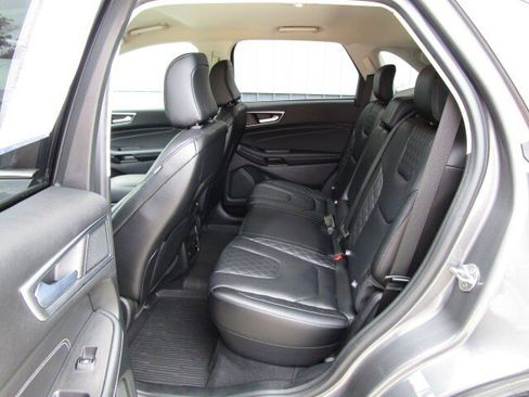 Used 2024 Ford Edge Titanium w/ Equipment Group 301A AWD/4WD image 11