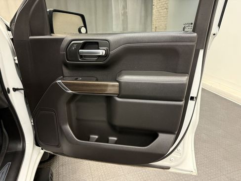 Used 2019 Chevrolet Silverado 1500 LT w/ All-Star Edition image 16