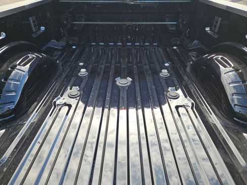 New 2026 Ford F250 Platinum image 4