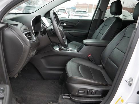 Used 2021 Chevrolet Equinox Premier image 12