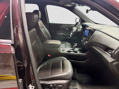 Used 2022 Chevrolet Traverse High Country w/ LPO, Floor Liner Package image 31