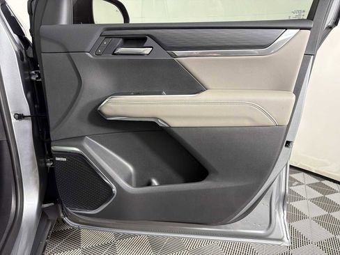 New 2026 GMC Acadia Elevation w/ Elevation Premium Package image 24