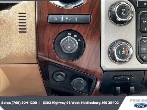 Used 2015 Ford F350 Lariat w/ Lariat Ultimate Package image 23