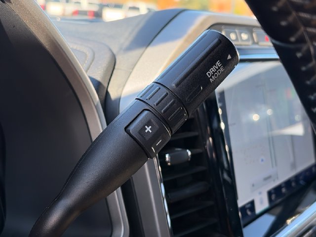 Used 2022 Ford F450 Lariat w/ Lariat Value Package AWD/4WD image 24