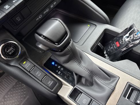 Used 2025 Toyota Land Cruiser w/ Premium Package image 26