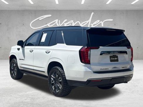 Used 2023 GMC Yukon Denali Ultimate AWD/4WD image 17