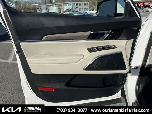 Used 2022 Kia Telluride SX w/ Towing Package image 22