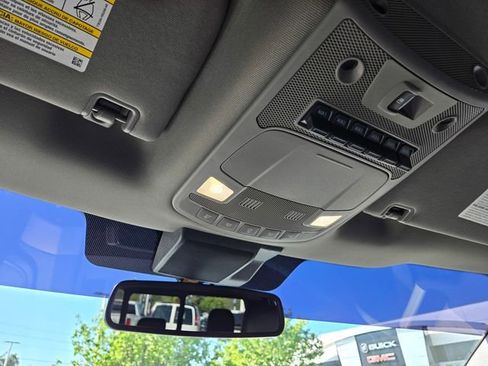 Used 2020 Ford F250 Lariat w/ Chrome Package image 21