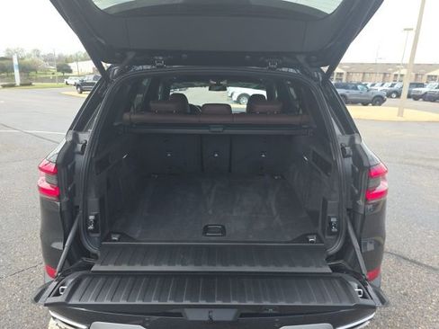 Used 2023 BMW X5 xDrive40i w/ Premium Package image 11