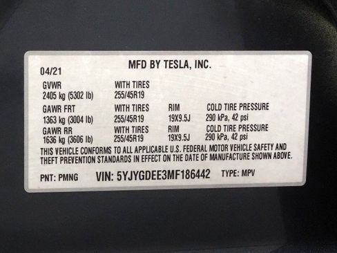 Used 2021 Tesla Model Y Long Range AWD/4WD image 59