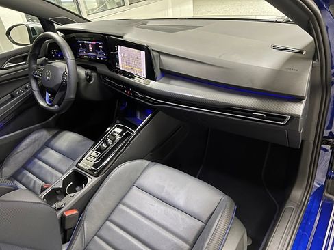 Used 2024 Volkswagen Golf R AWD/4WD image 26