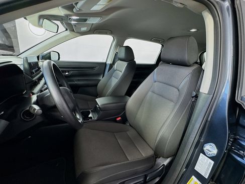 Used 2024 Honda CR-V LX image 11