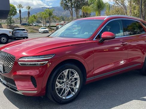 Used 2025 Genesis GV70 2.5T image 13
