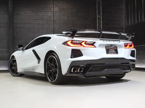 Used 2020 Chevrolet Corvette Stingray Premium Cpe w/ 3LT Preferred Equipment Group image 14