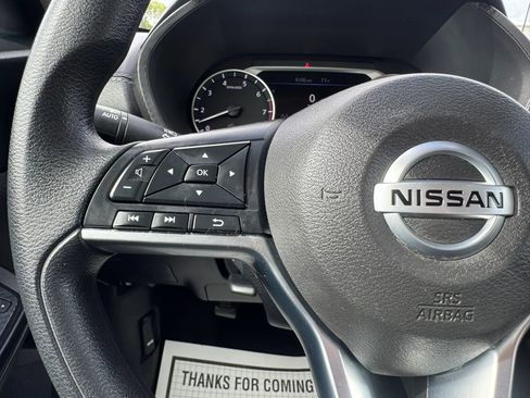 Used 2024 Nissan Sentra SV image 47