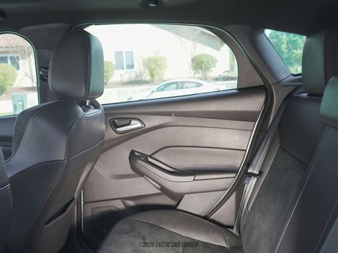 Used 2016 Ford Focus RS image 32