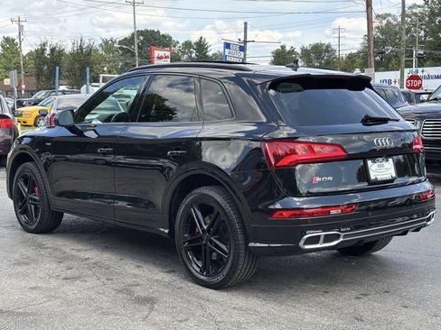 Used 2018 Audi SQ5 Premium Plus w/ Navigation Package AWD/4WD image 6