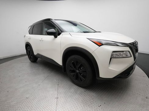 Certified 2023 Nissan Rogue SV w/ SV Premium B Package AWD/4WD image 37