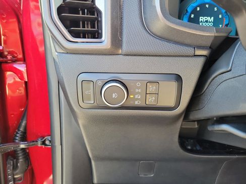 New 2025 Ford Bronco Sport Outer Banks w/ Sasquatch Outer Banks Package image 26