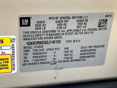 Used 2016 GMC Acadia SLT w/ Open Road Package AWD/4WD image 36