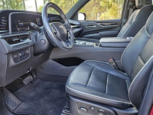 Used 2023 Cadillac Escalade Sport image 7