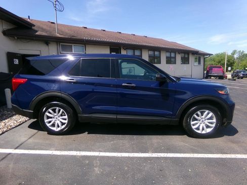 Used 2021 Ford Explorer 4WD Police Interceptor image 2