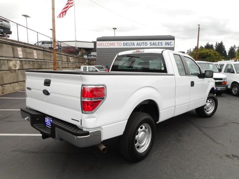 Used 2014 Ford F150 XL w/ Equipment Group 101A Mid AWD/4WD image 7
