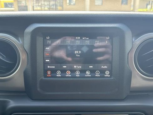 Used 2021 Jeep Wrangler Unlimited Sport AWD/4WD image 21