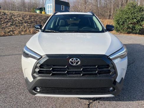 Certified 2026 Toyota Corolla Cross XLE w/ Convenience Package AWD/4WD image 9