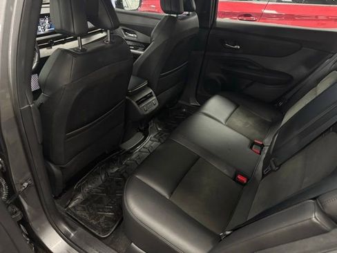 Used 2023 Nissan Ariya FWD image 21