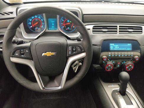 Used 2014 Chevrolet Camaro LS RWD image 22