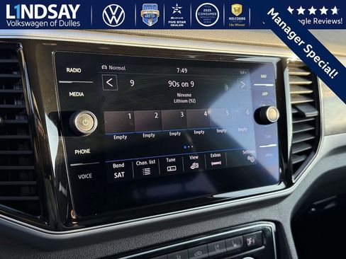 Used 2019 Volkswagen Atlas SEL Premium image 16