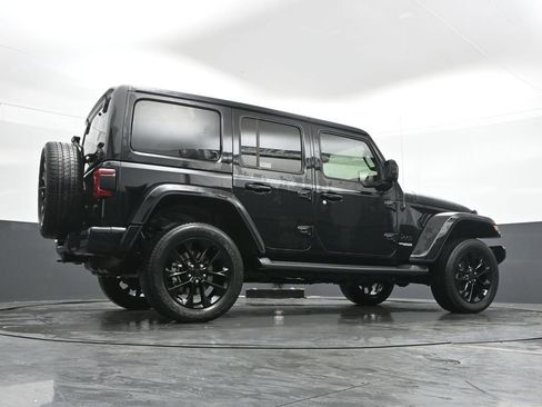 Used 2021 Jeep Wrangler Unlimited Sahara AWD/4WD image 48