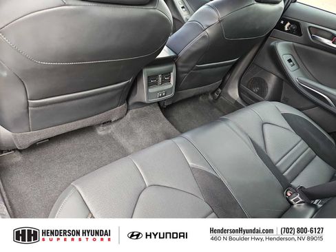 Used 2020 Toyota Avalon XSE w/ Carpet Mat Package FWD image 18