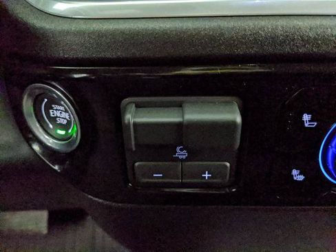 Used 2026 GMC Sierra 1500 Elevation w/ Elevation Select Package AWD/4WD image 10