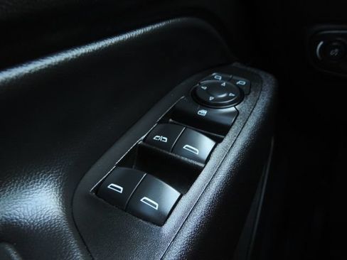 Used 2024 Chevrolet Equinox LT w/ LPO, Floor Liner Package FWD image 25