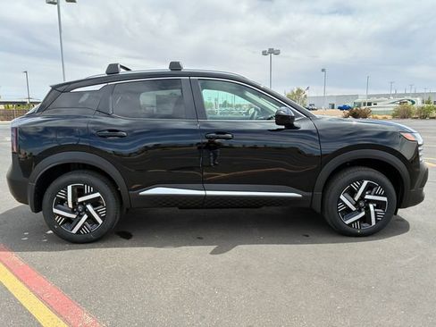 New 2026 Nissan Kicks SV w/ Cold Weather Package FWD image 7