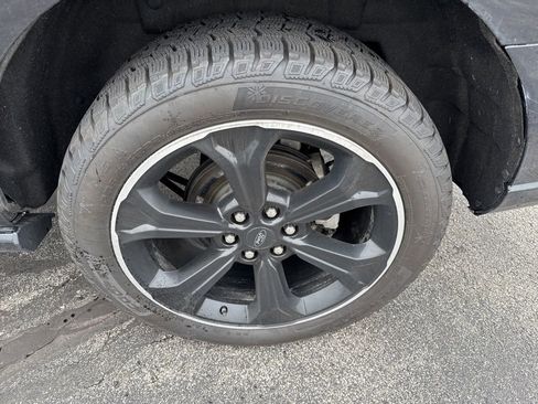 Used 2022 Ford Expedition Limited w/ Equipment Group 303A AWD/4WD image 26