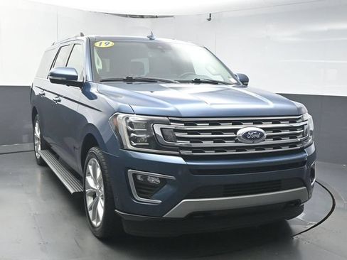 Used 2019 Ford Expedition Max Limited w/ Equipment Group 302A AWD/4WD image 2