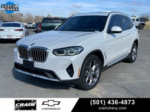 Used 2024 BMW X3 sDrive30i image 3
