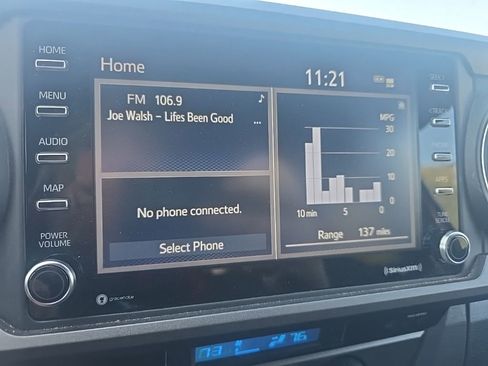 Used 2023 Toyota Tacoma TRD Sport w/ Technology Package image 18