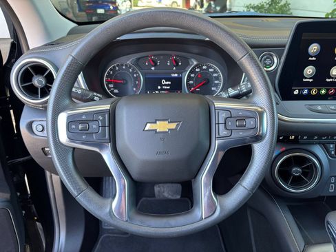 Used 2026 Chevrolet Blazer LT FWD image 28