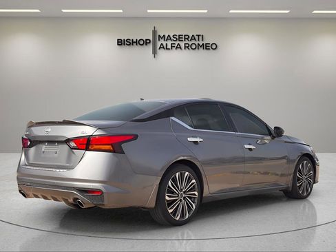 Used 2023 Nissan Altima 2.5 SL image 8