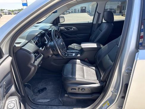 Used 2019 Chevrolet Traverse Premier w/ Redline Edition FWD image 24