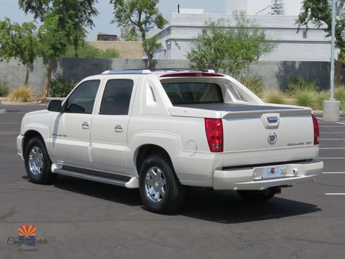 Used 2004 Cadillac Escalade EXT AWD/4WD image 10