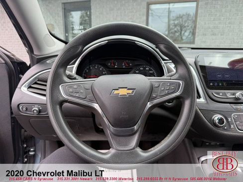 Used 2020 Chevrolet Malibu LT image 17