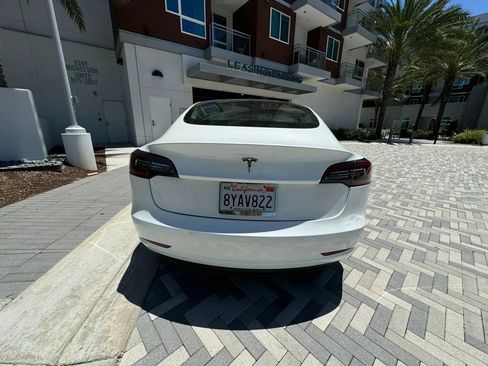 Used 2023 Tesla Model 3 Standard Range RWD image 6